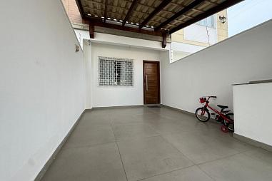 Sobrado bem localizado em camboriu