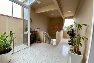 Ampla Casa com Ponto Comercial