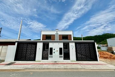 Amplo Sobrado Alto Padrão