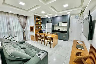 APARTAMENTO NO CENTRO DE CAMBORIÚ