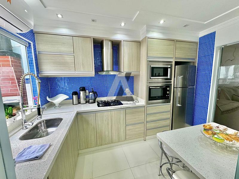 SOBRADO COM PISCINA — foto 6