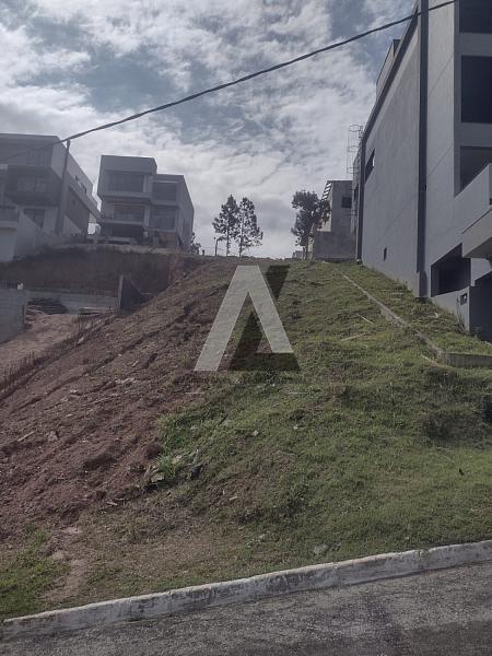 TERRENO EM CONDOMÍNIO FECHADO NO CENTRO DE CAMBORIÚ — foto 3