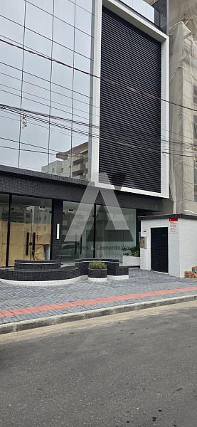 Linda sala comercial Perequê — foto 3