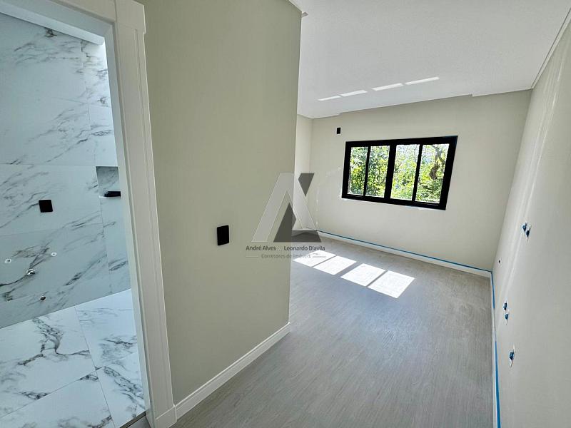 Lindo Sobrado em Camboriú — foto 14