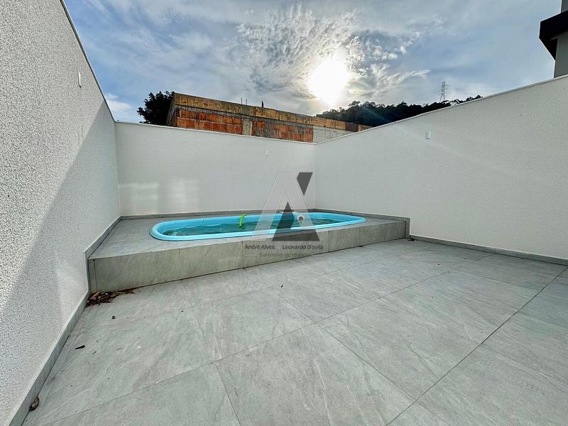 Lindo Sobrado no Rio Pequeno — foto 4