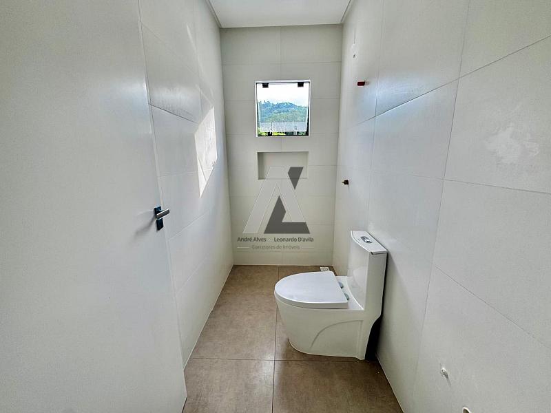 Lindo Sobrado no Rio Pequeno — foto 13