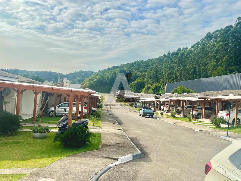 Casa em condomínio — foto 14