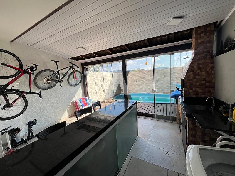 Sobrado no Bairro Santa Regina — foto 7