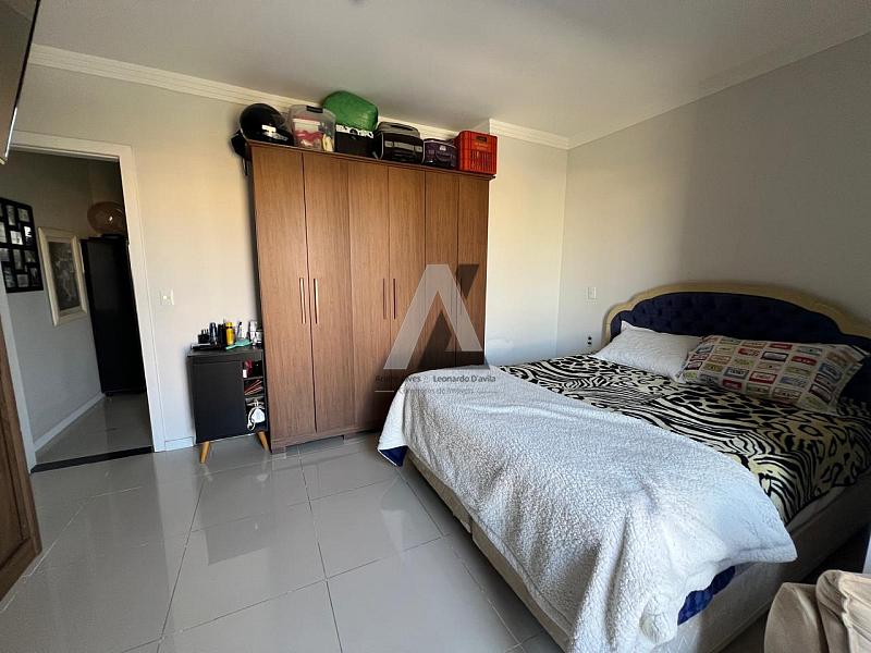 Sobrado no Bairro Santa Regina — foto 15