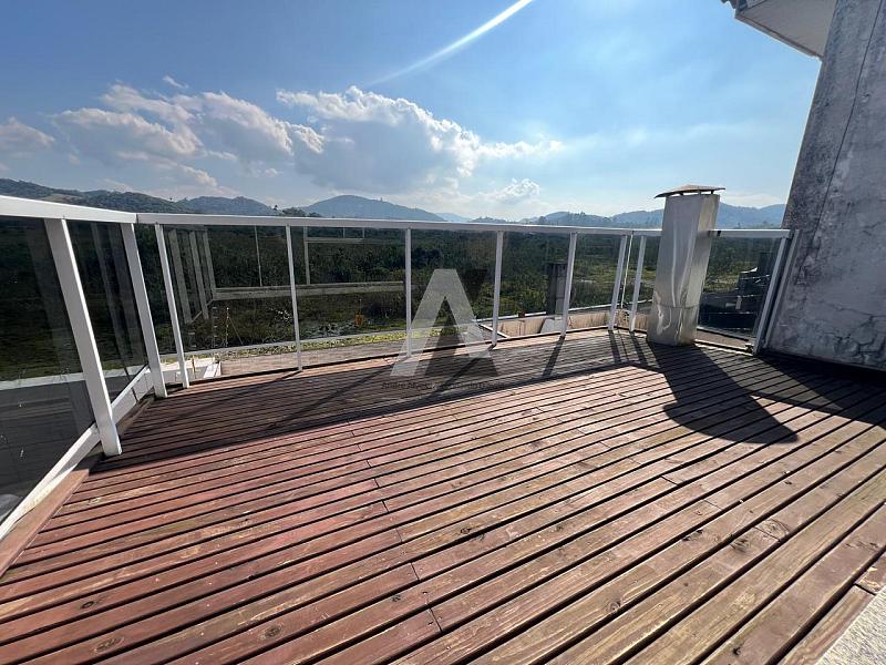 Sobrado no Bairro Santa Regina — foto 21