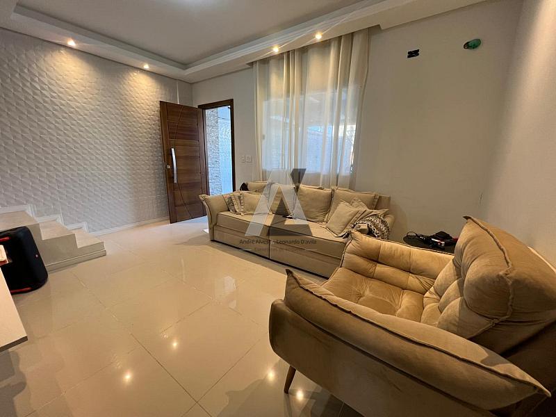 Sobrado no Bairro Santa Regina — foto 14