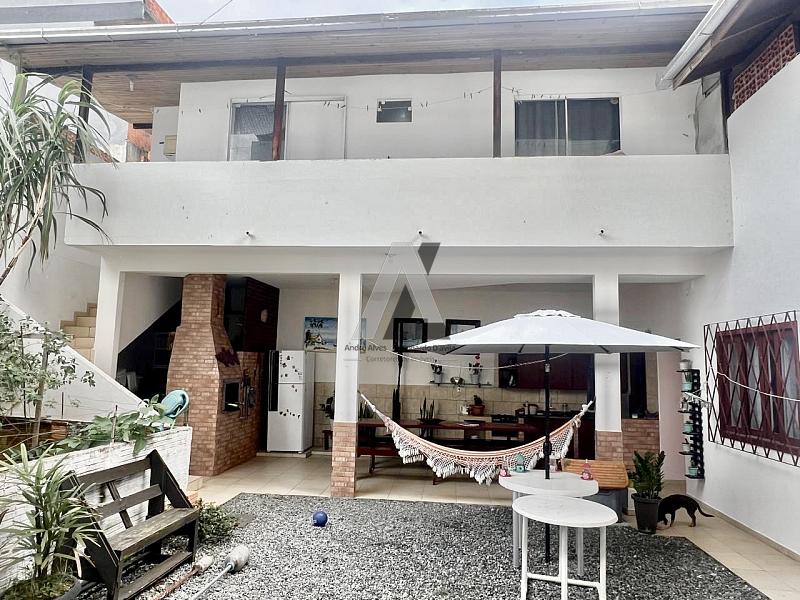 Casa no bairro São Francisco de Assis — foto 7