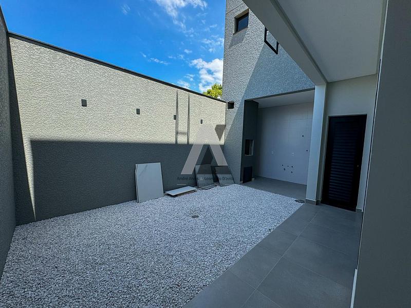 Linda Casa em Camboriú — foto 5