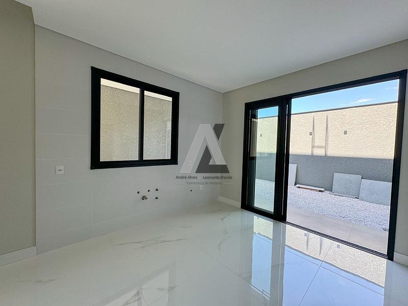 Linda Casa em Camboriú — foto 6