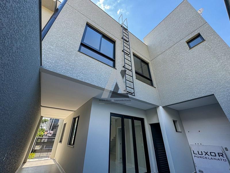 Linda Casa em Camboriú — foto 13