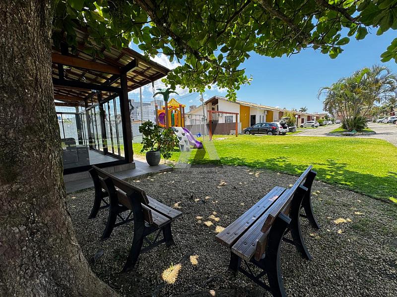 Casa em condomínio bem localizado — foto 12