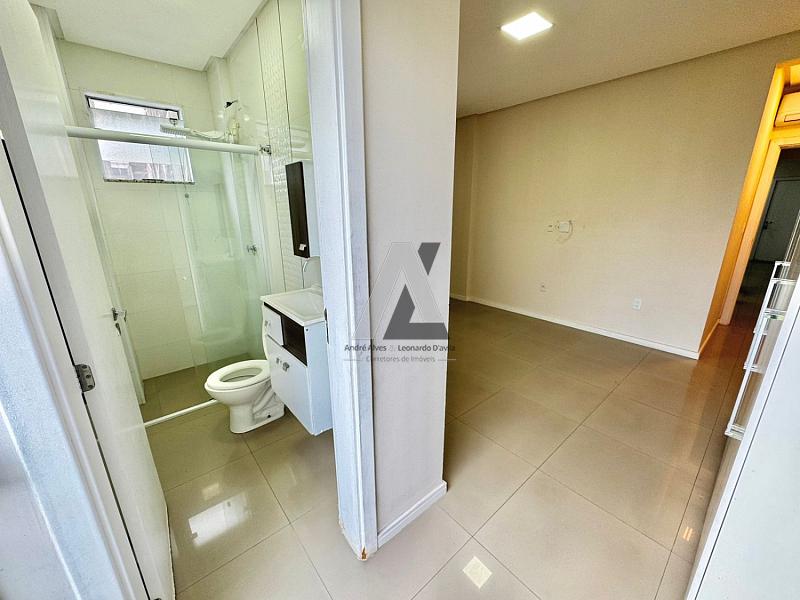 APARTAMENTO SEMI-MOBILIADO — foto 9