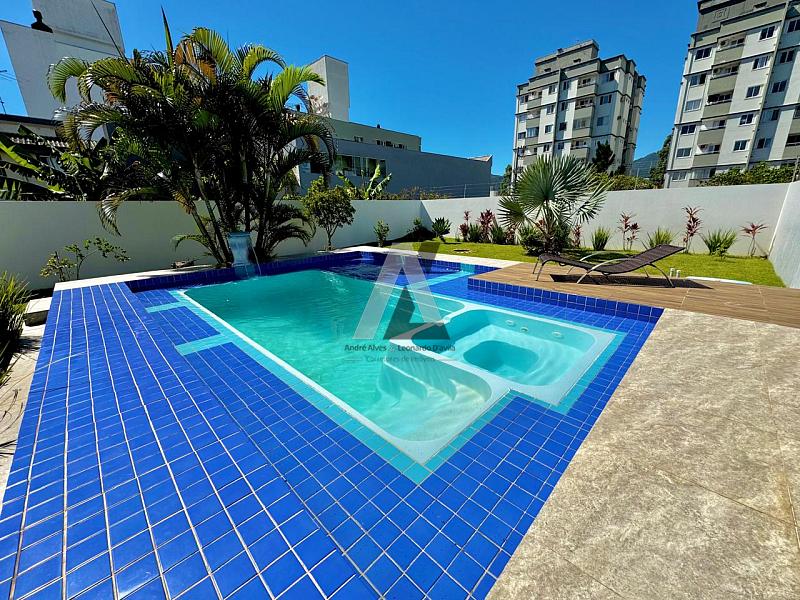 Linda casa no centro de Camboriú — foto 8