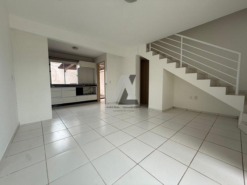 Sobrado no centro de Camboriú — foto 2