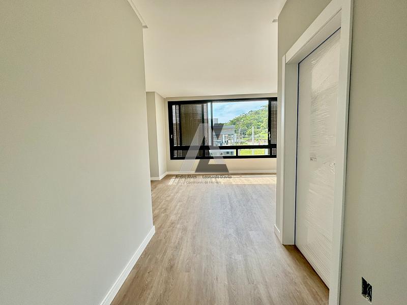 Amplo Sobrado Alto Padrão — foto 10