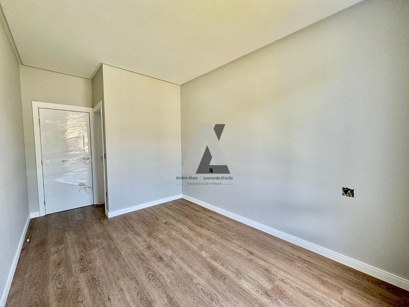 Amplo Sobrado Alto Padrão — foto 16