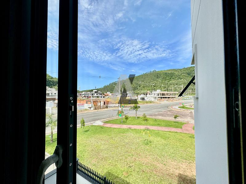 Amplo Sobrado Alto Padrão — foto 18