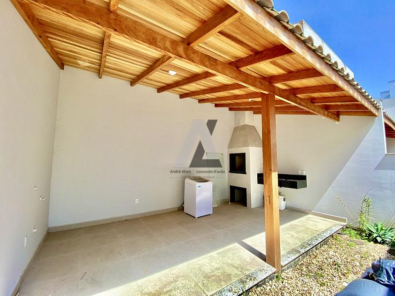 Ampla Casa no Centro de Camboriú — foto 12