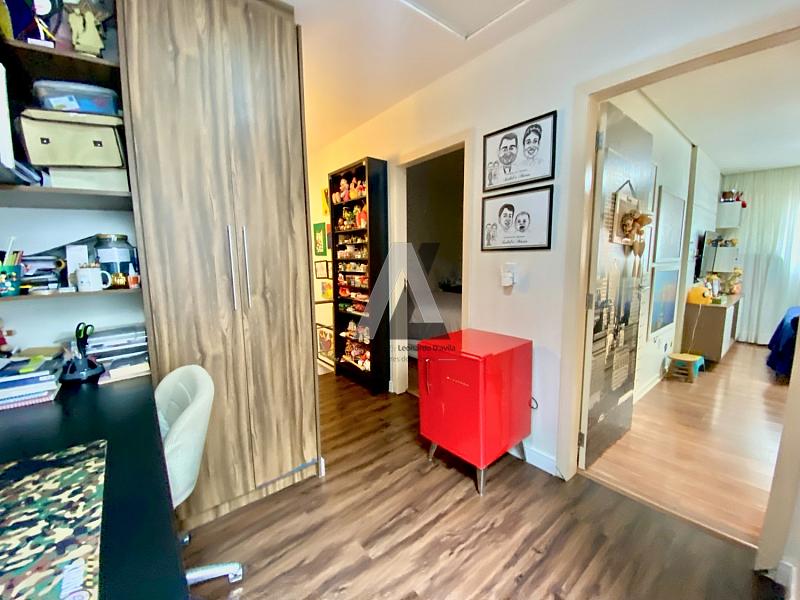 Lindo Sobrado em Condomínio Centro — foto 28