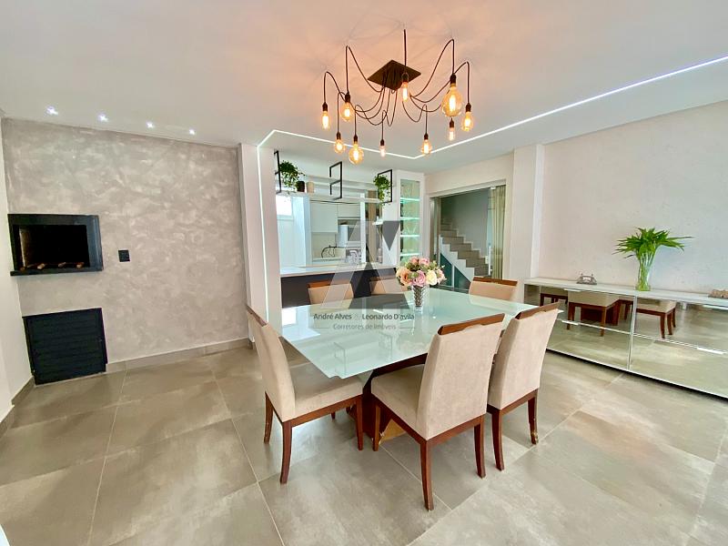 Amplo Sobrado em Condomínio — foto 9