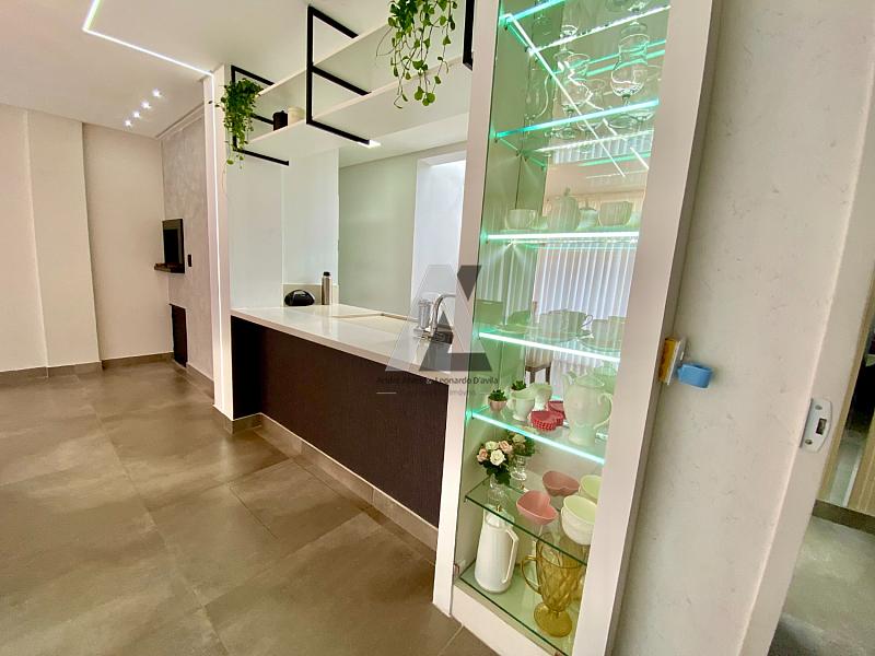 Amplo Sobrado em Condomínio — foto 7