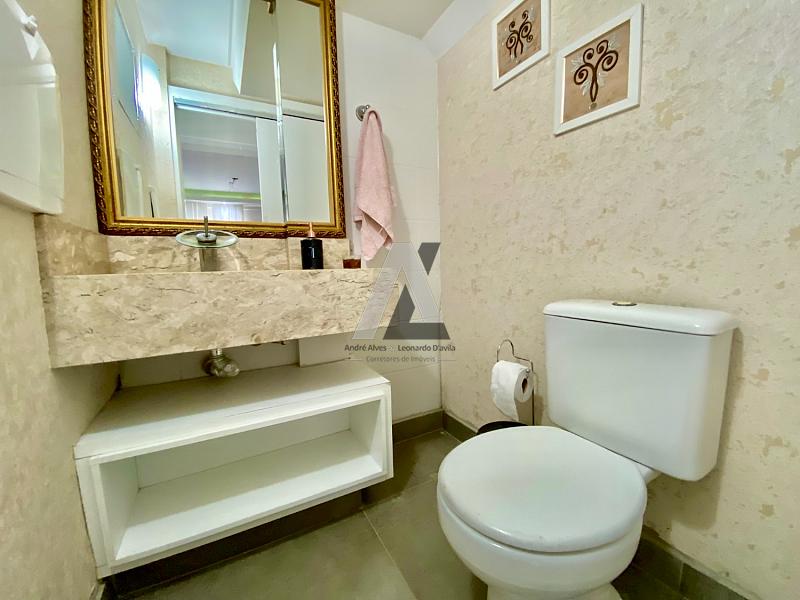 Amplo Sobrado em Condomínio — foto 3