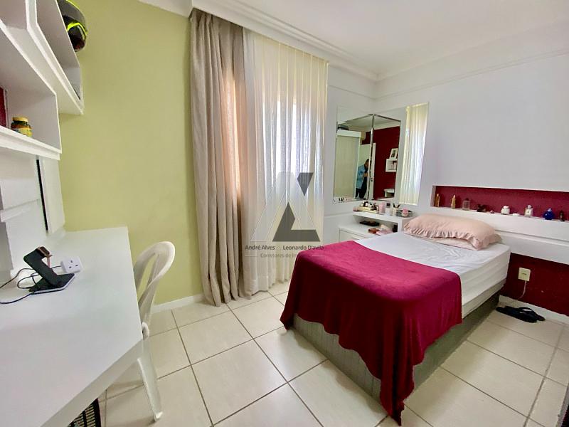 Amplo Sobrado em Condomínio — foto 19