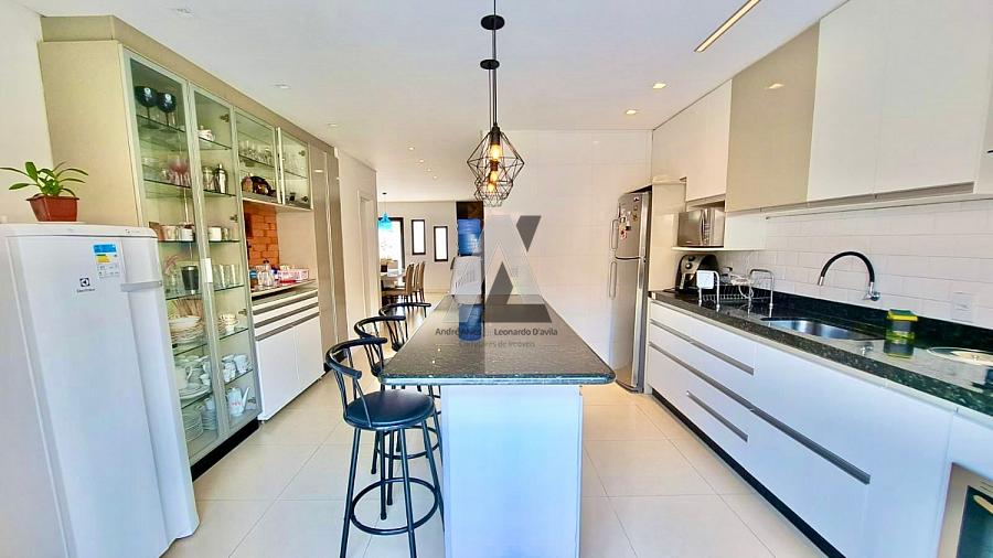 Sobrado Diferenciado no Centro — foto 3