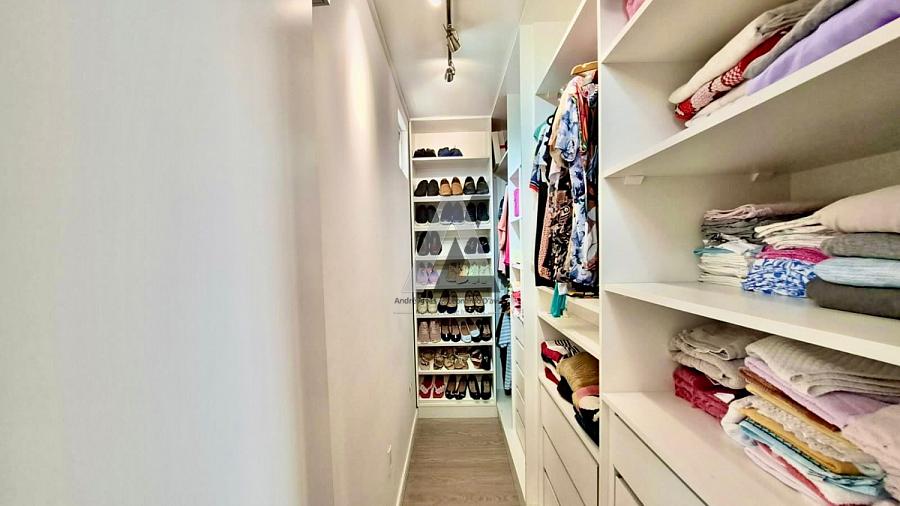 Sobrado Diferenciado no Centro — foto 7