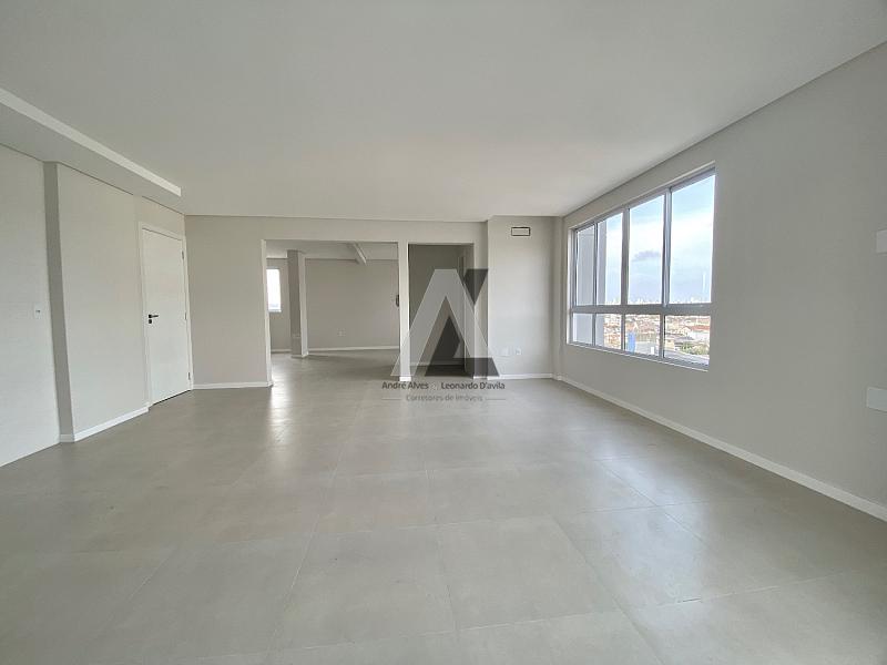 Ampla Cobertura em Camboriú — foto 7