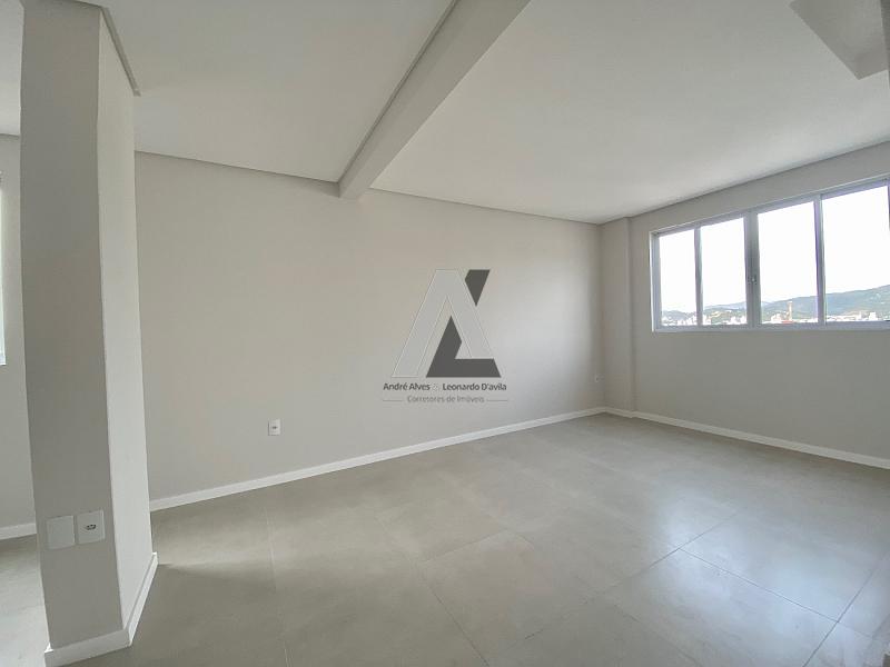 Ampla Cobertura em Camboriú — foto 9