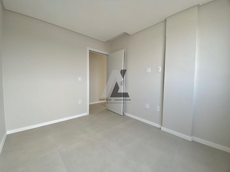 Ampla Cobertura em Camboriú — foto 14