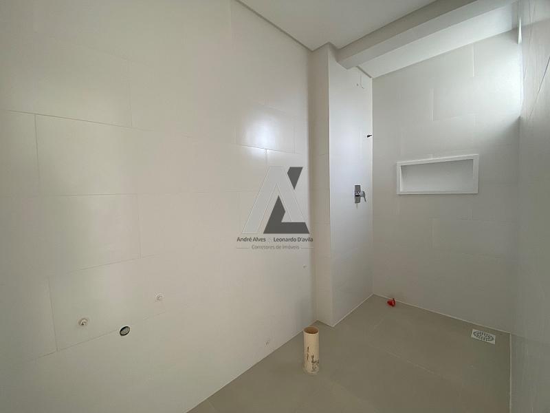 Ampla Cobertura em Camboriú — foto 22