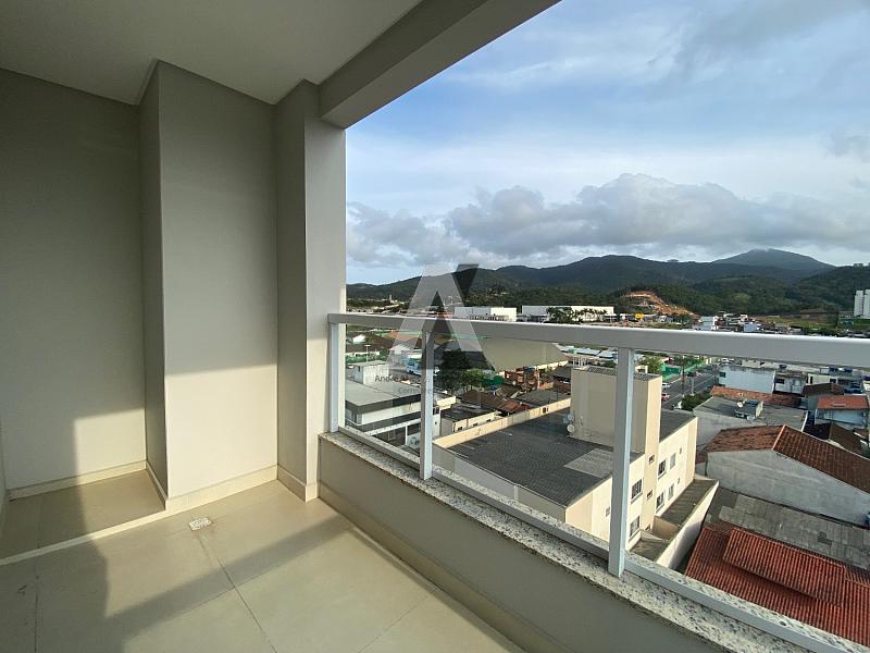 Ampla Cobertura em Camboriú — foto 24