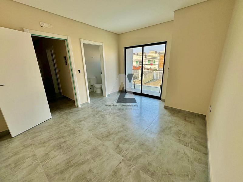 Sobrado de Esquina — foto 4