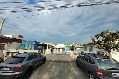 Apto Container no bairro Areias - Camboriú