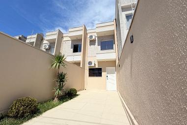 Sobrado 2 dormitórios - Santa Clara - Camboriú