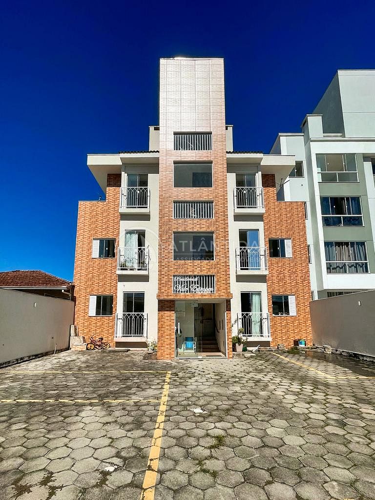 Apartamento 2 suítes - Santa Regina II - Camboriú