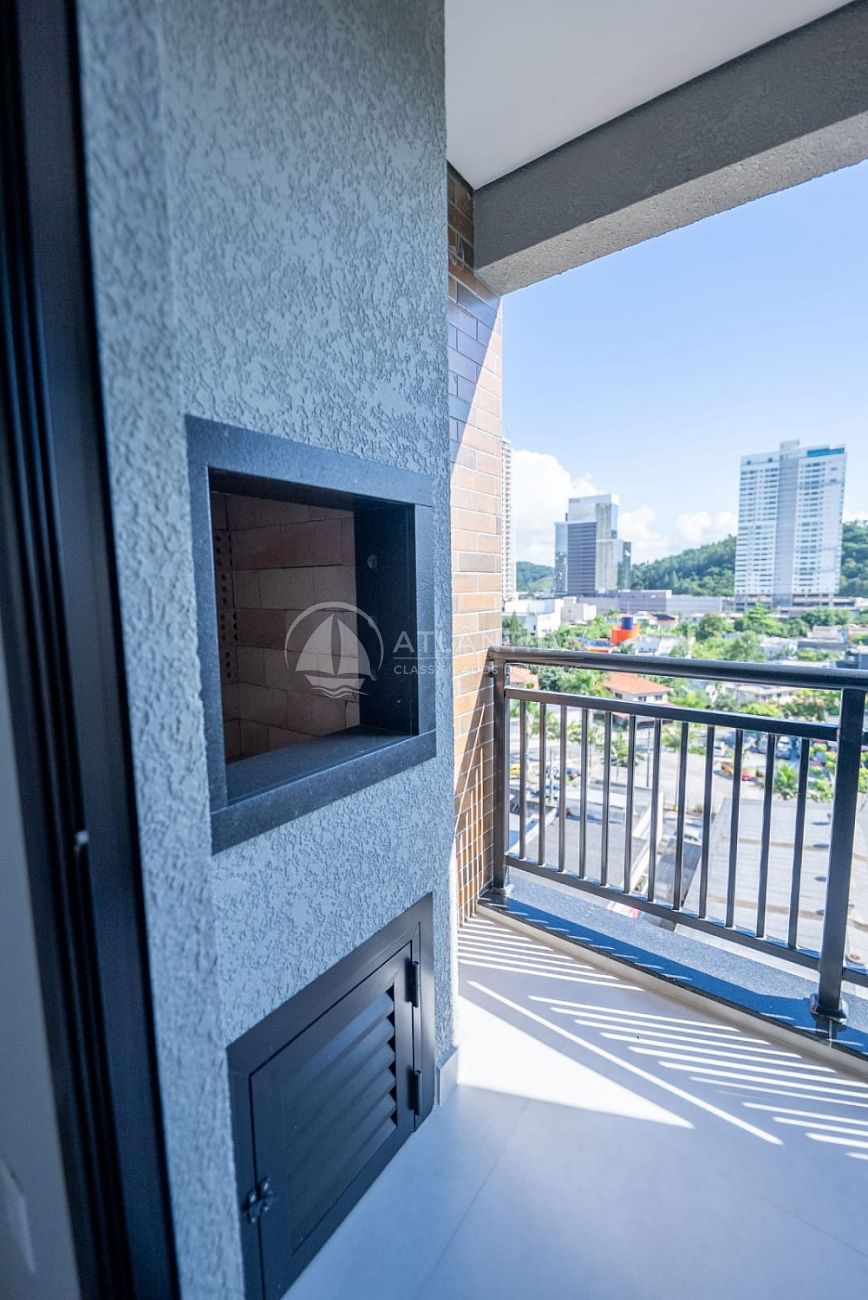 Apartamento 1 suíte + 2 dorm. com Área de lazer