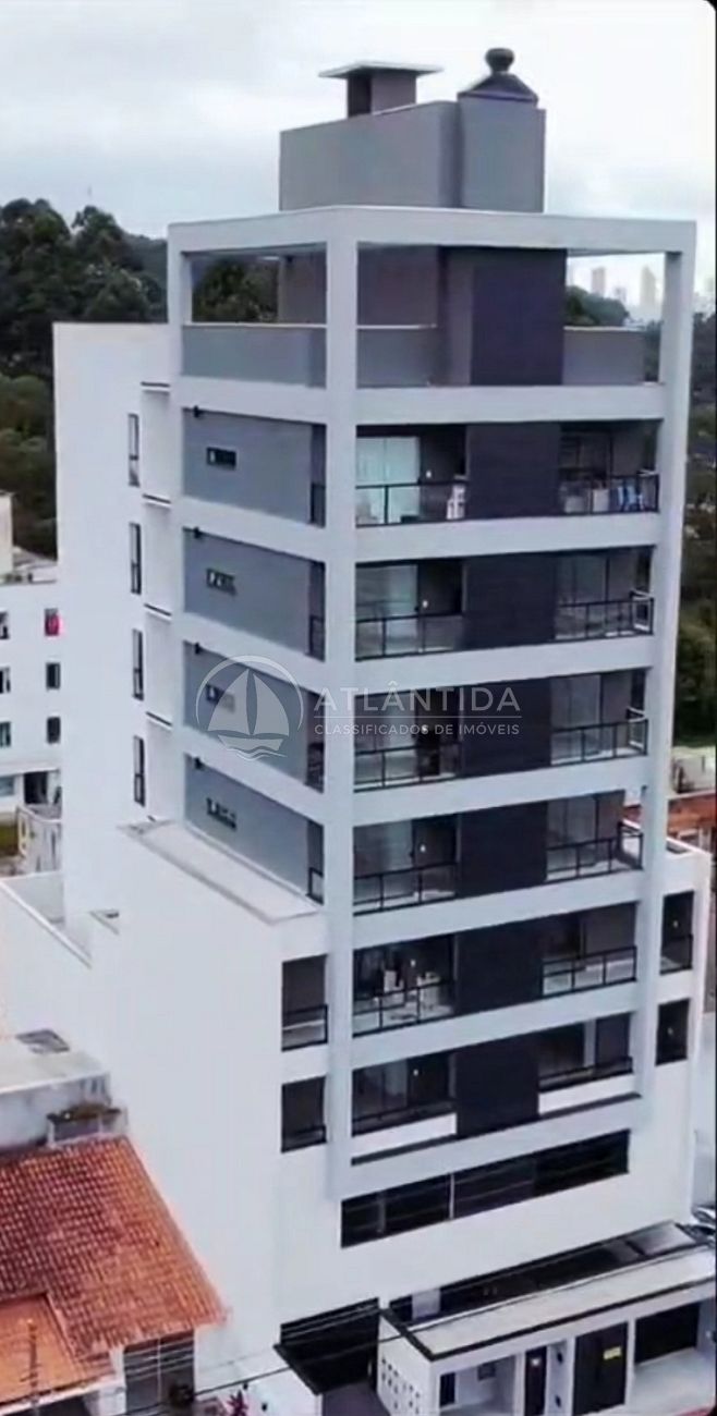 Apartamento 2 suítes e terraço - Centro - Camboriú