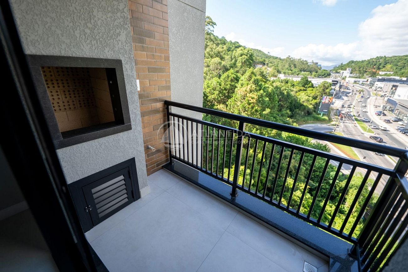 Apartamento 1 suíte + 1 dorm na Praia Amores