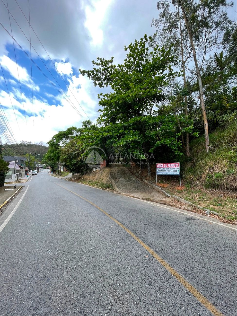 Área para permuta no local - Rio Pequeno - Camboriú