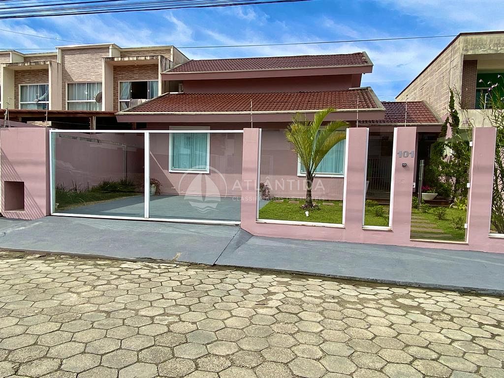 Casa 2 suítes - área de festas e piscina - São Francisco de Assis - Camboriú