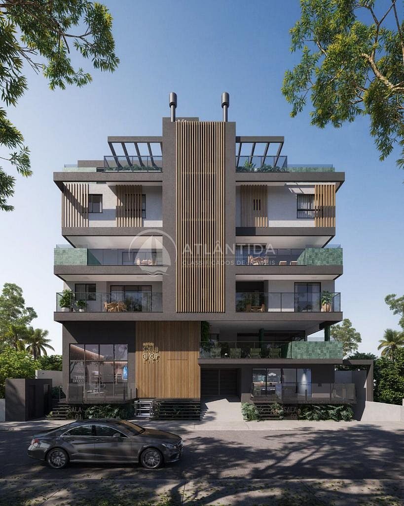 Cobertura Duplex 4 dormitórios na Praia Brava