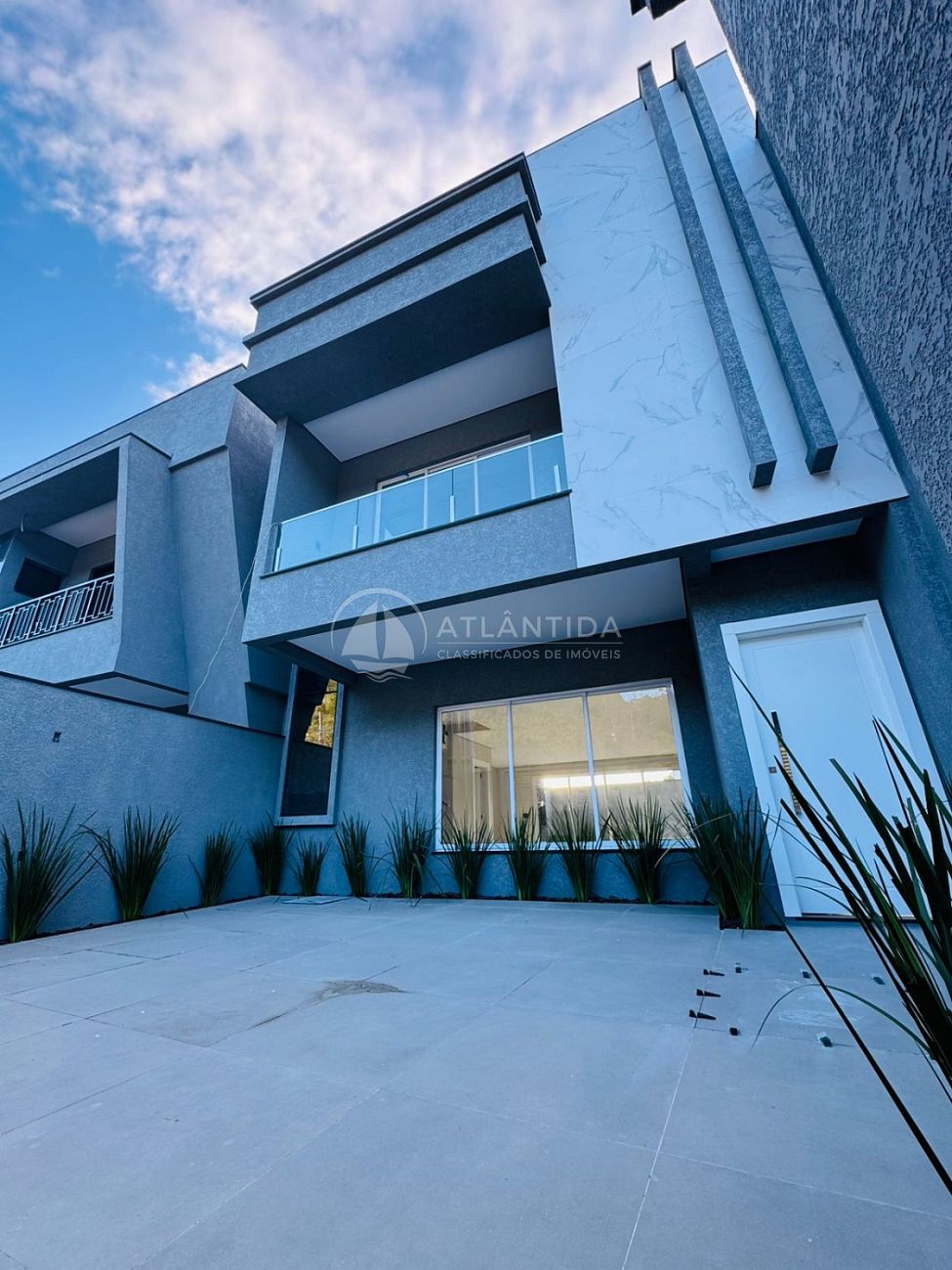 Sobrado 3 suítes alto padrão - Terras Altas - Camboriú